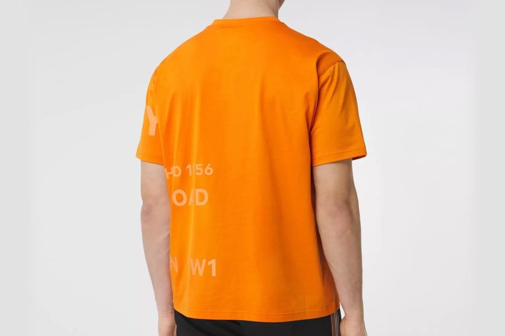 Burberry Oversized Horseferry Print T-Shirt Orange – AyZed Clothing