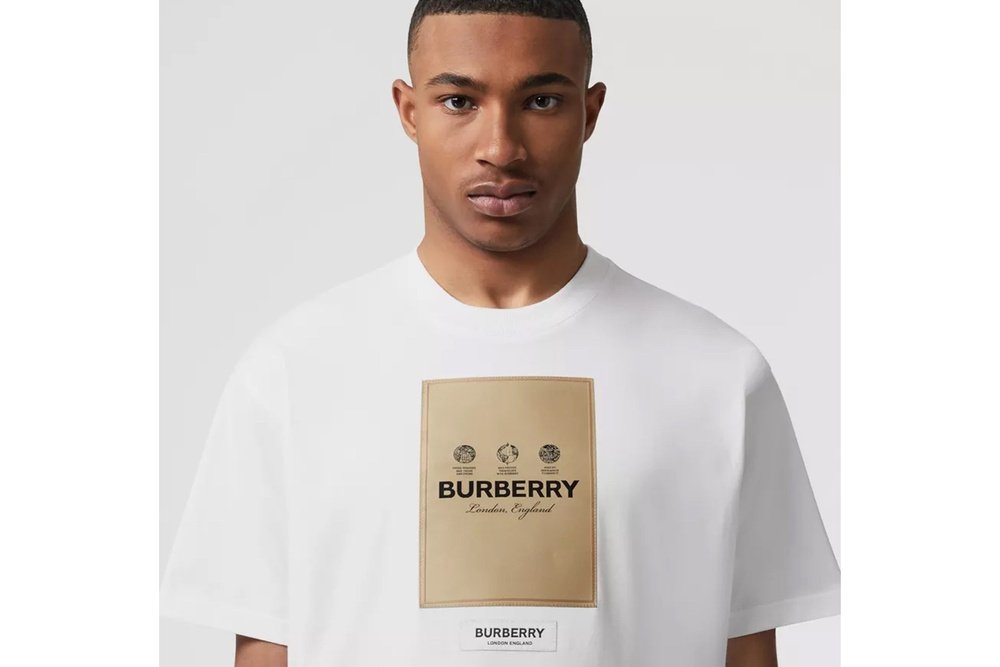 Burberry Label Appliqué Cotton Oversized T-Shirt White – AyZed Clothing