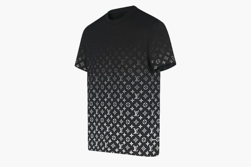 LV Monogram Gradient T-Shirt, Luxury, Apparel on Carousell