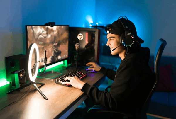 10 AmazingThings You Never Knew About Choosing the Best Gaming Desk sunaofe blog 2240x1260