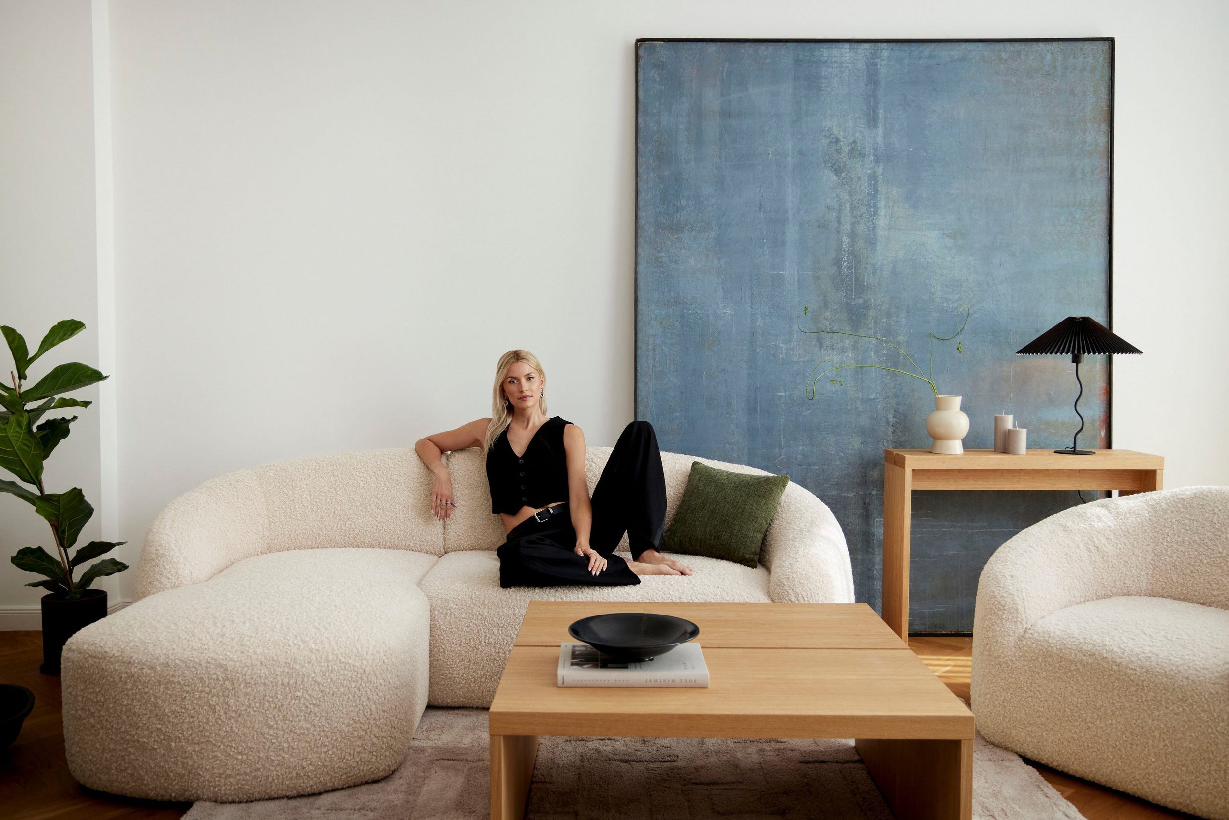 Kleines Ecksofa Yani in Creme Beige Boucle von Leger.