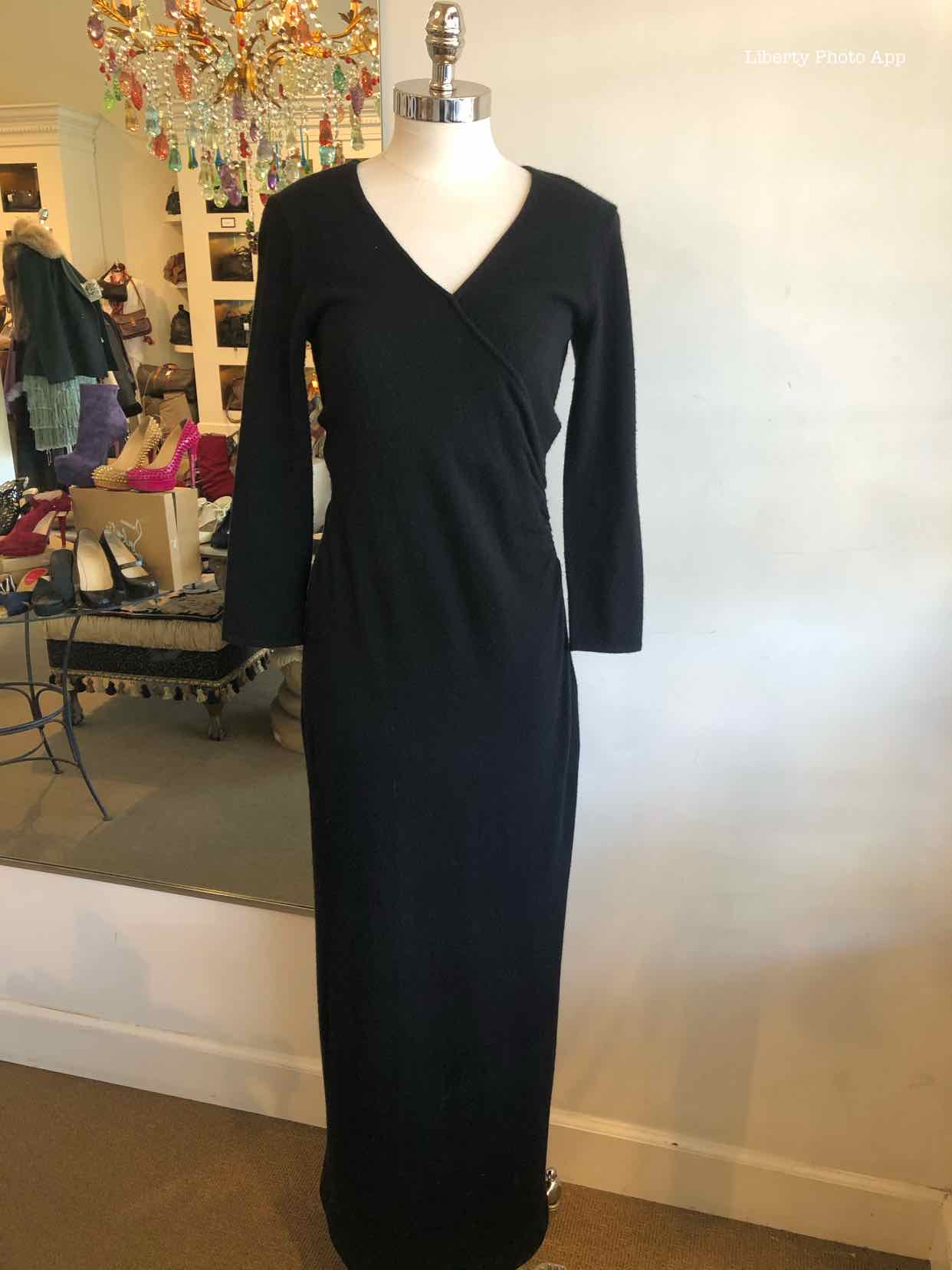 RALPH LAUREN Size M Black Cashmere Solid Dress – Labels Luxury