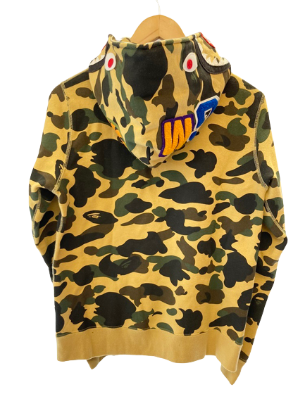 ア ベイシング エイプ A BATHING APE 1st camo yellow シャークパーカー shark full zip hoodie a  bathing ape bape エイプ ベイプ WGM 迷彩 カモフラ 総柄 プリント ジップ パーカー パーカ 総柄 ベージュ Sサイズ