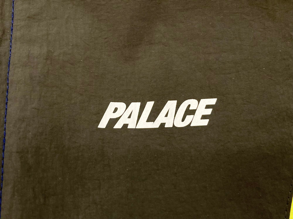 パレス PALACE Palace Skateboards Panelled Shell Jacket Navy ナイロン シェルジャケット  トラックジャケット ネイビー系 イエロー系 ジャケット プリント ネイビー Mサイズ 101MT-1448