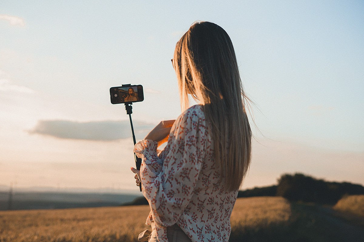Selfie-Stick mit Smartphone Anwendungsfoto 