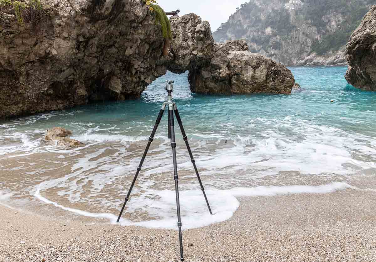 Italienreise Outdoor Stativ im Wasser