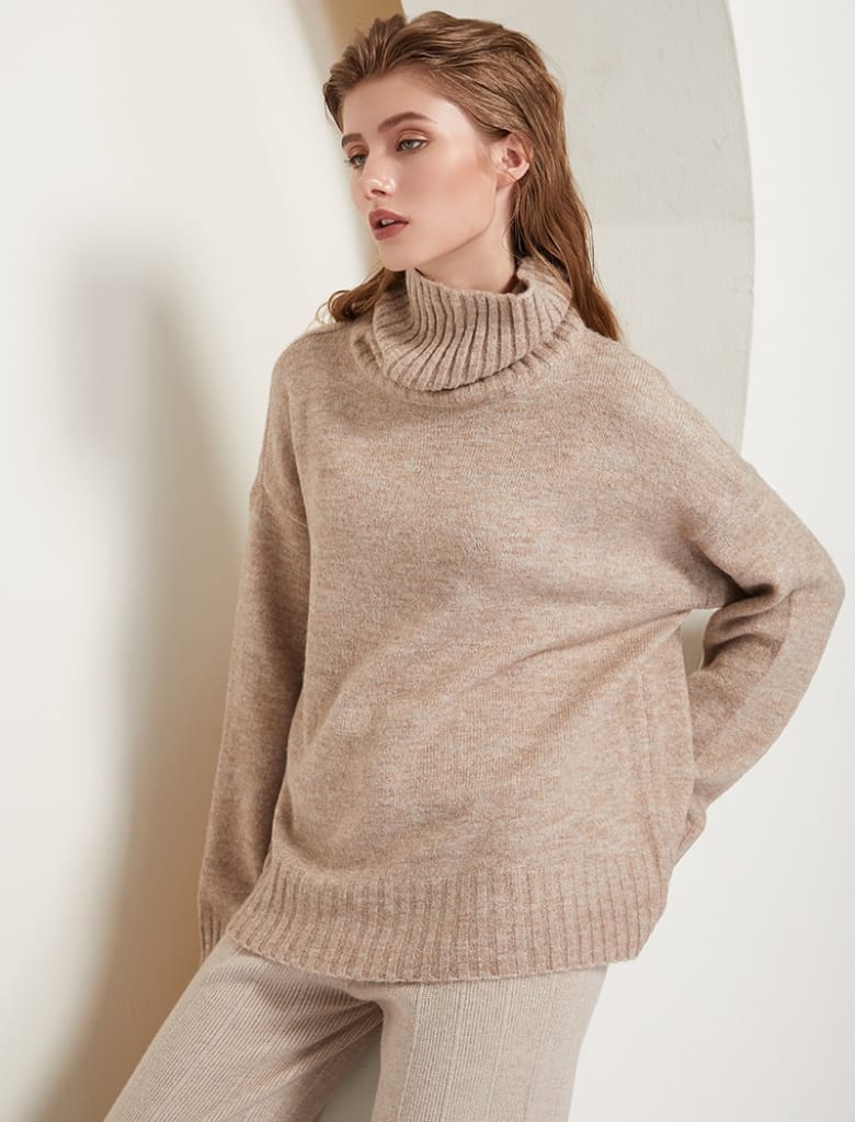 Knitted Turtleneck Cashmere Sweater / Pullover Casual Jumper with Long Sleeve