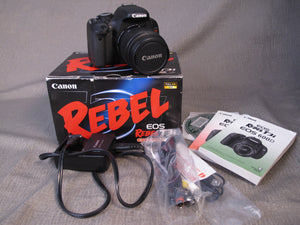 Canon EOS REBEL T3i with EF-S 18-55mm IS II f3.5-5.6 Canon EF Zoom