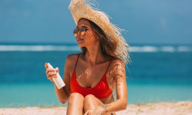 What is sunscreen and how does it work
