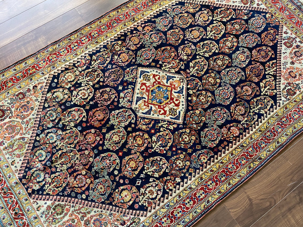 アンティーク カシュガイ族 トライバルラグ 214×122cm– MARC My Aladdin's Rug & Carpet