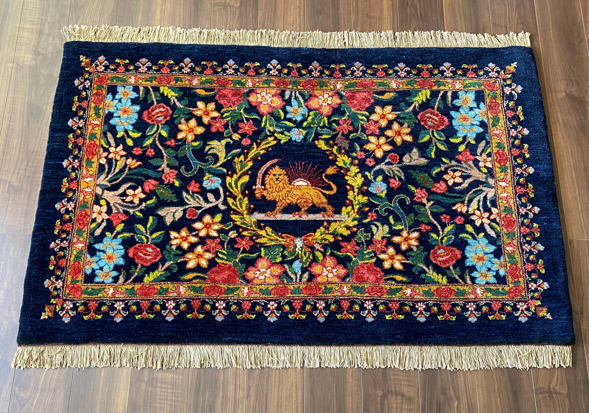 カシュガイ族 手織り絨毯 151×94cm– MARC My Aladdin's Rug & Carpet