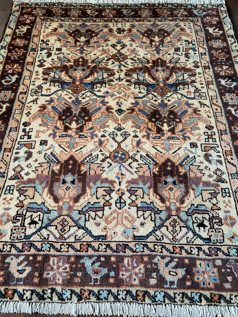 ヴィンテージ ガラジェ産 ペルシャ絨毯 134×109cm - カーペット