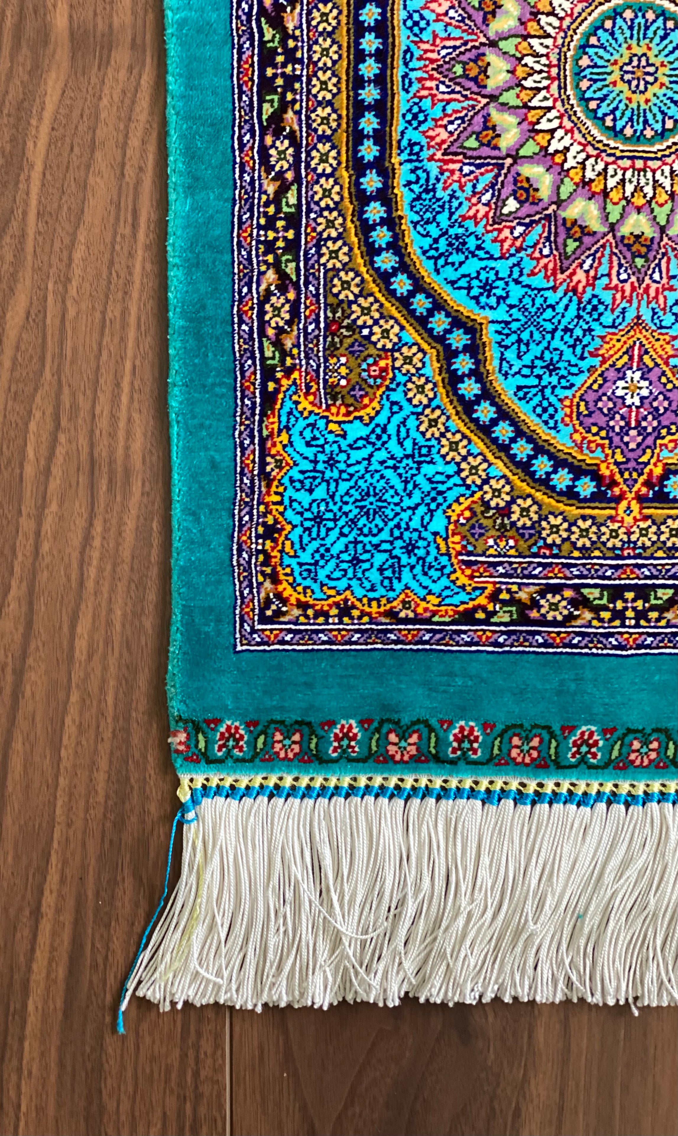 クム産 ペルシャ絨毯 100%シルク 44×29cm– MARC My Aladdin's Rug & Carpet