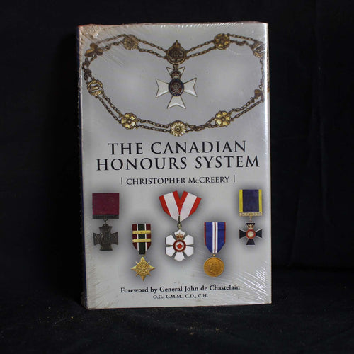 Hardcover The Canadian Honours System Front by Christopher McCreery, 2005