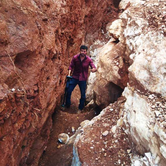Buscadores de tesoros en una mina de oro de Brasil