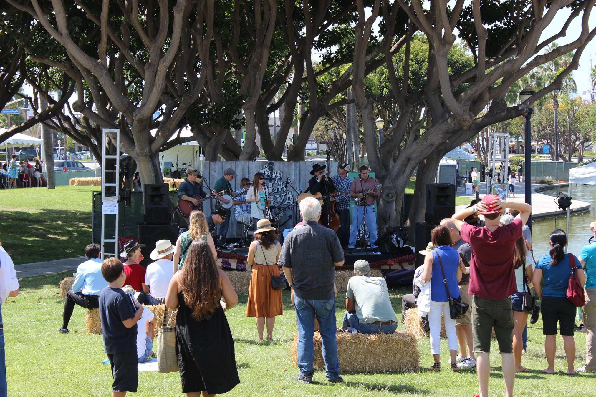 Suavecito Pomade Long Beach Folk Festival Live Muisc