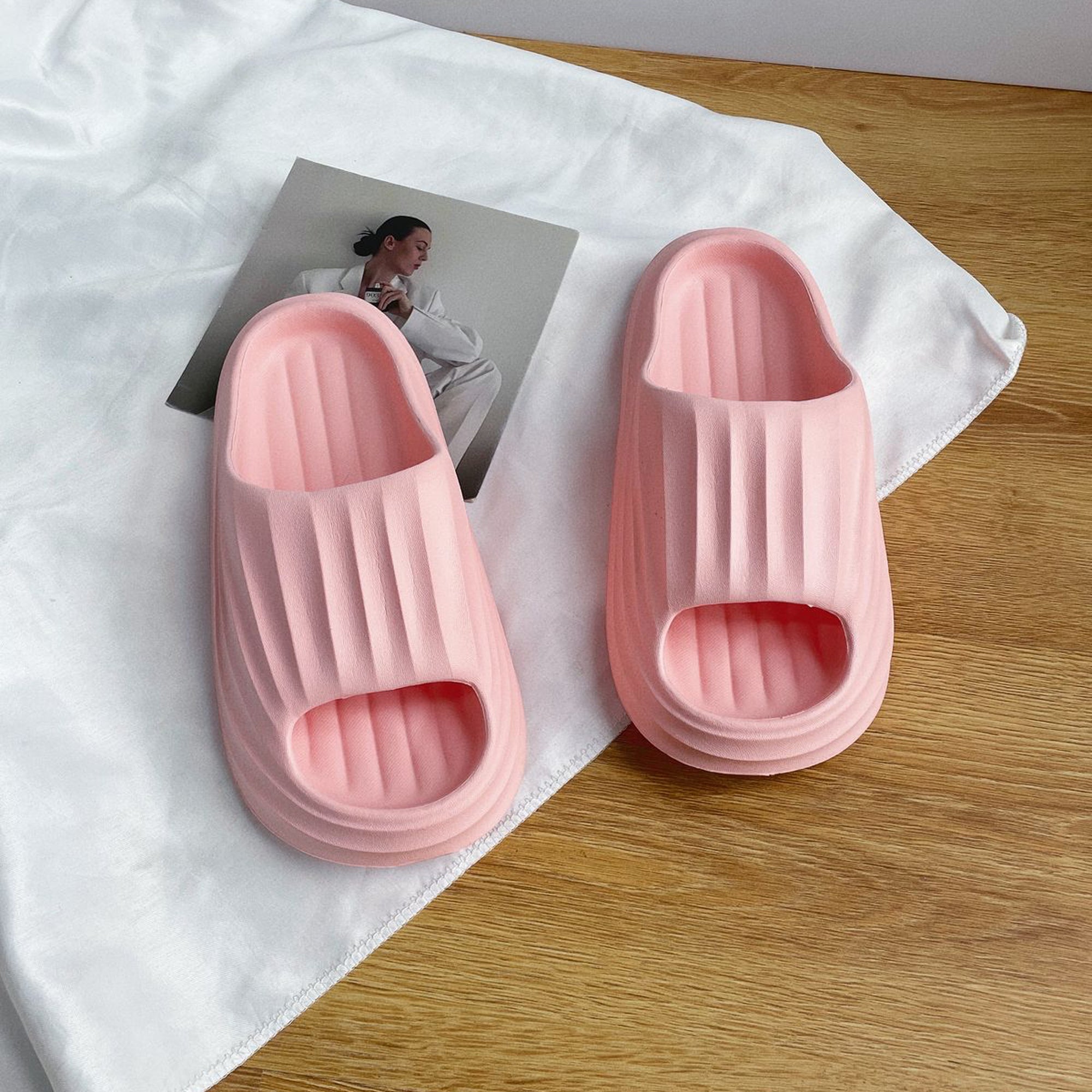 Women Comfy Anti-Slip Slippers