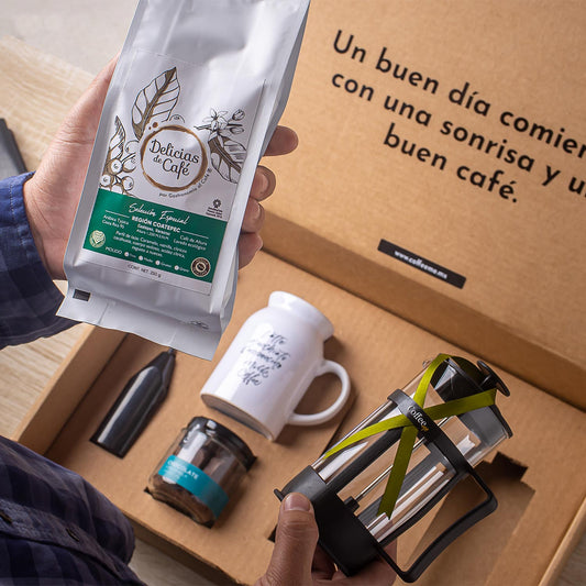 Scatola - Nuevo COFFEE KIT☕️ regalo perfecto para los verdaderos amantes  del café✨ Contiene: prensa francesa, bolsa de café orgánico de Oaxaca, una  taza personalizada y un jar con snack. Disponible a