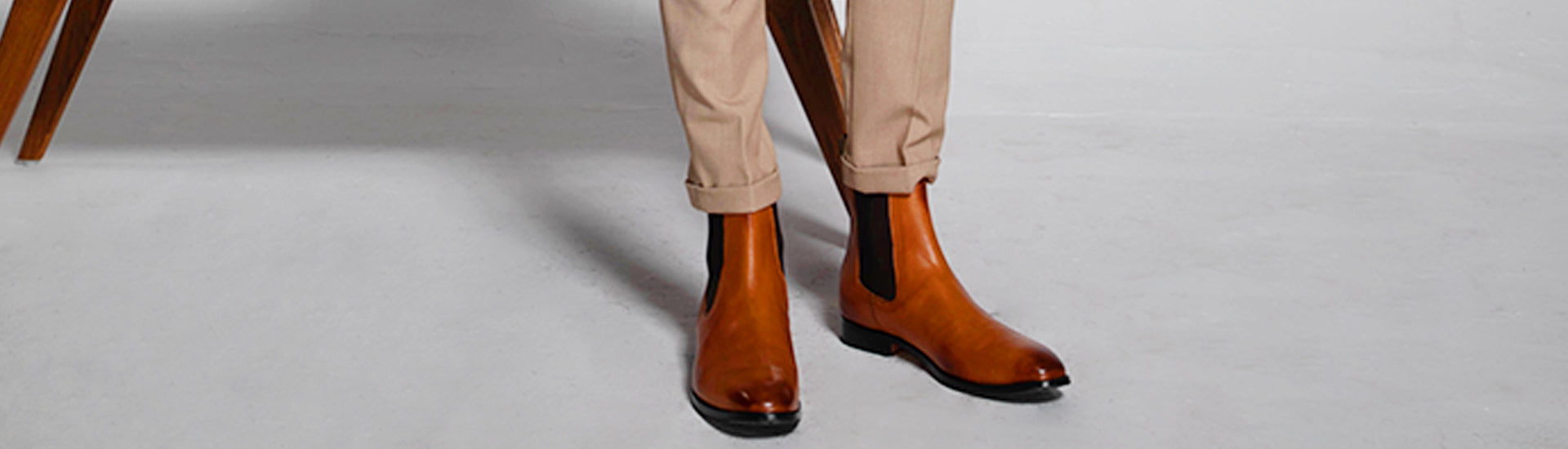 Men's classic chelsea boot - tan