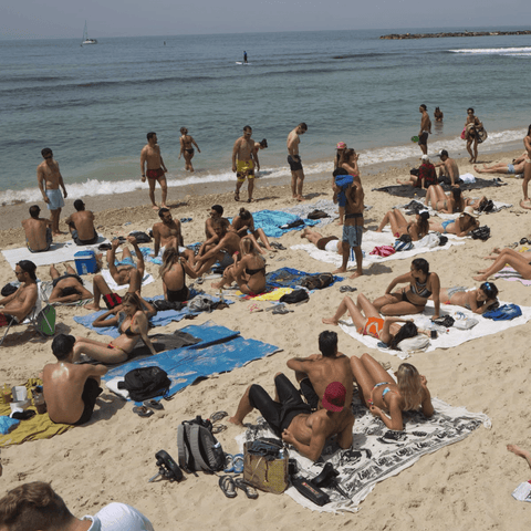 Tel aviv beach scene