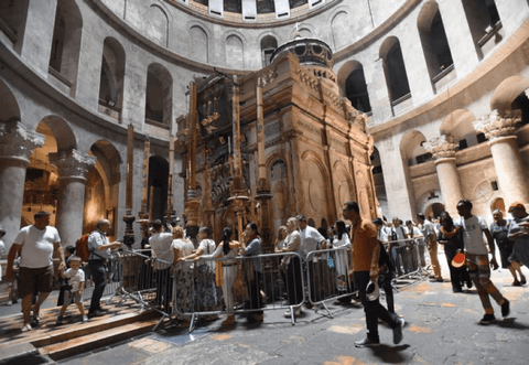  Church of the Holy Sepulchre