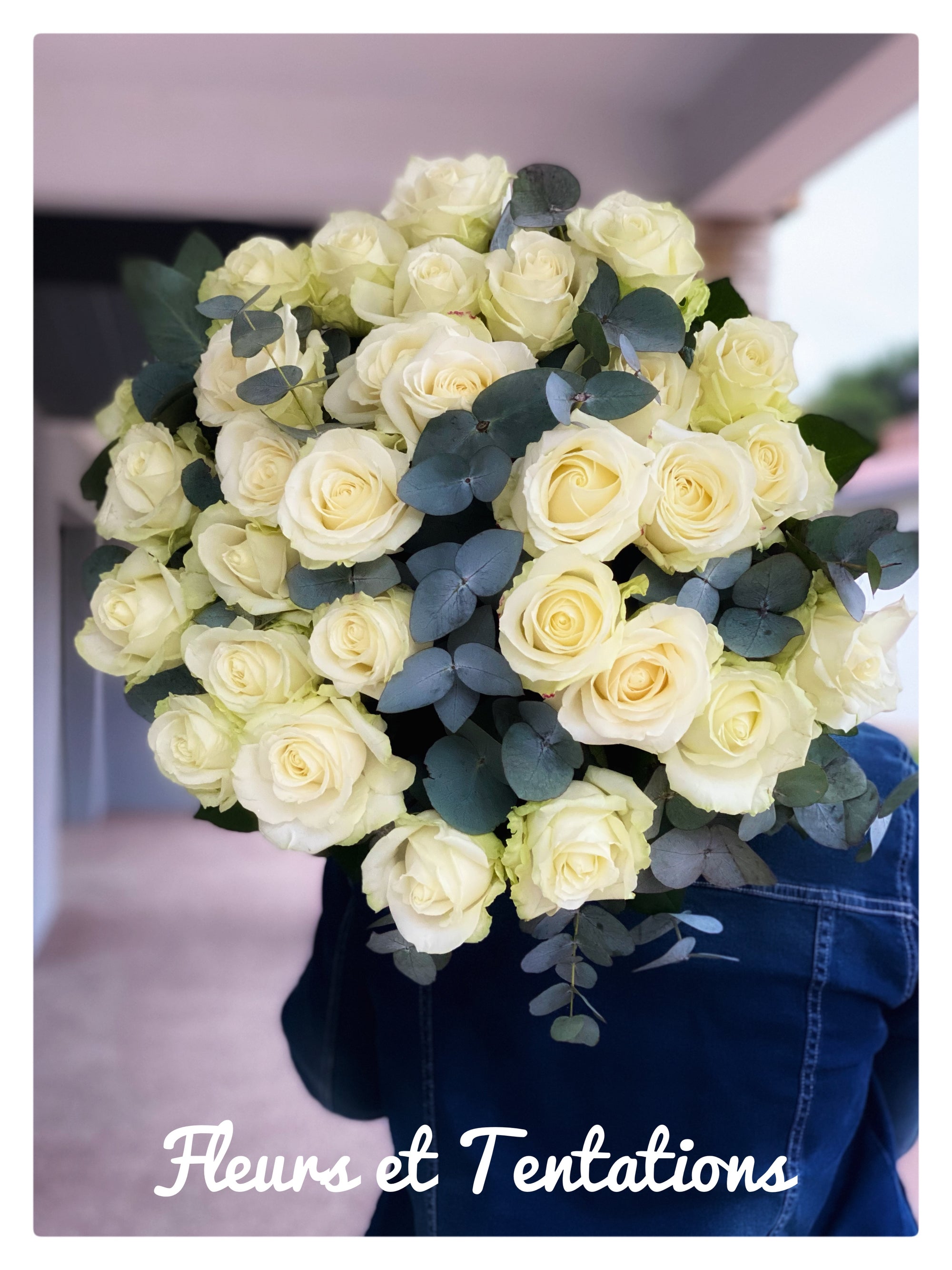 Bouquet de Roses blanches - Fleurs & tentations