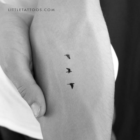 Tattoo uploaded by Jaris Ink • Detailed bird tattoo • Tattoodo
