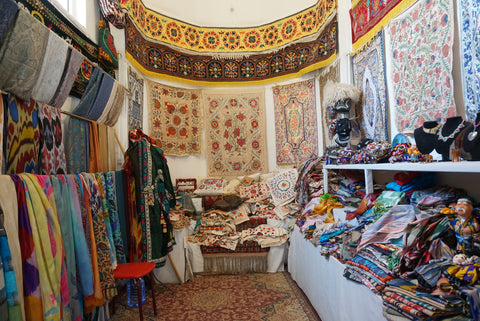 ウズベキスタンの雑貨屋