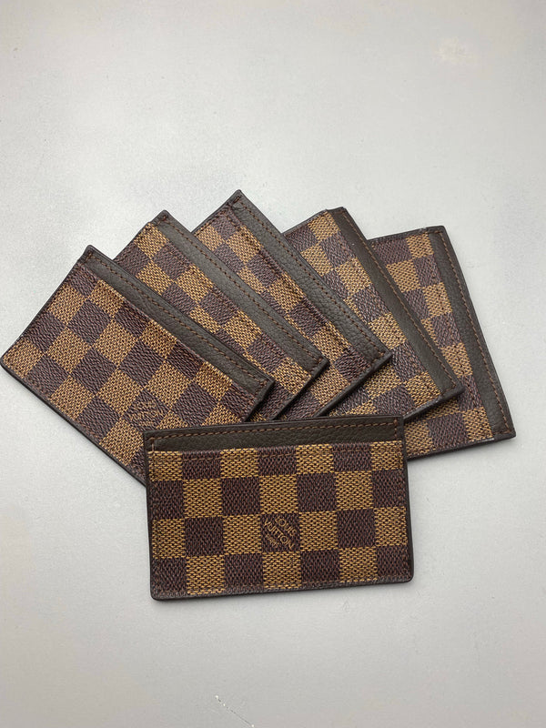 Upcycled LV Wallet ID Keychain – Anagails