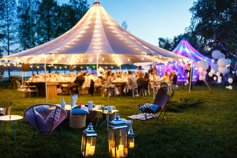 Hochzeit und ihr Festzelt