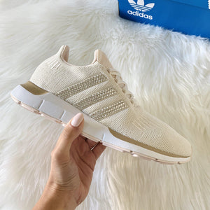 adidas swift run pink and gold