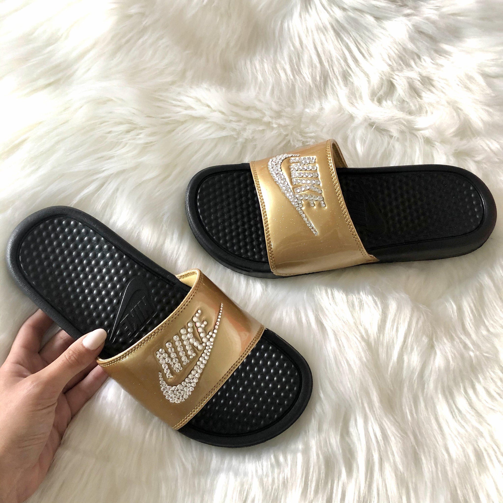 nike benassi slides gold