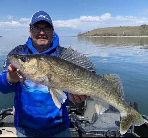 Tim Geni Walleye Fishing