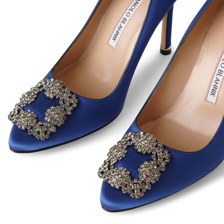 Manolo Blahnik | Hangisi 105 Royal blue satin pumps | Savannahs