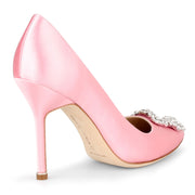 manolo blahnik hangisi light pink