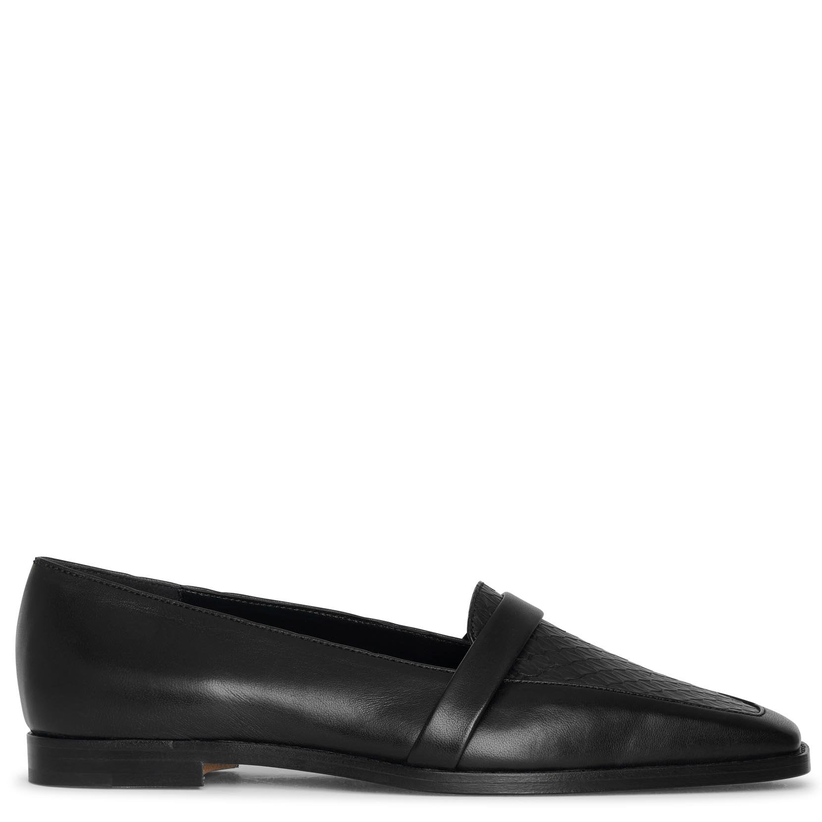 Manolo Blahnik Hydruloa Black Leather Flats