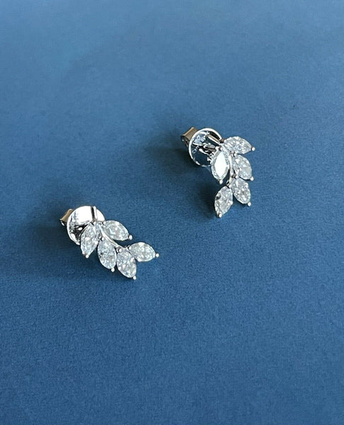 Cervin Blanc 18ct White Gold Diamond Earrings 1.20ct Leaf Studs Marquise VS 0