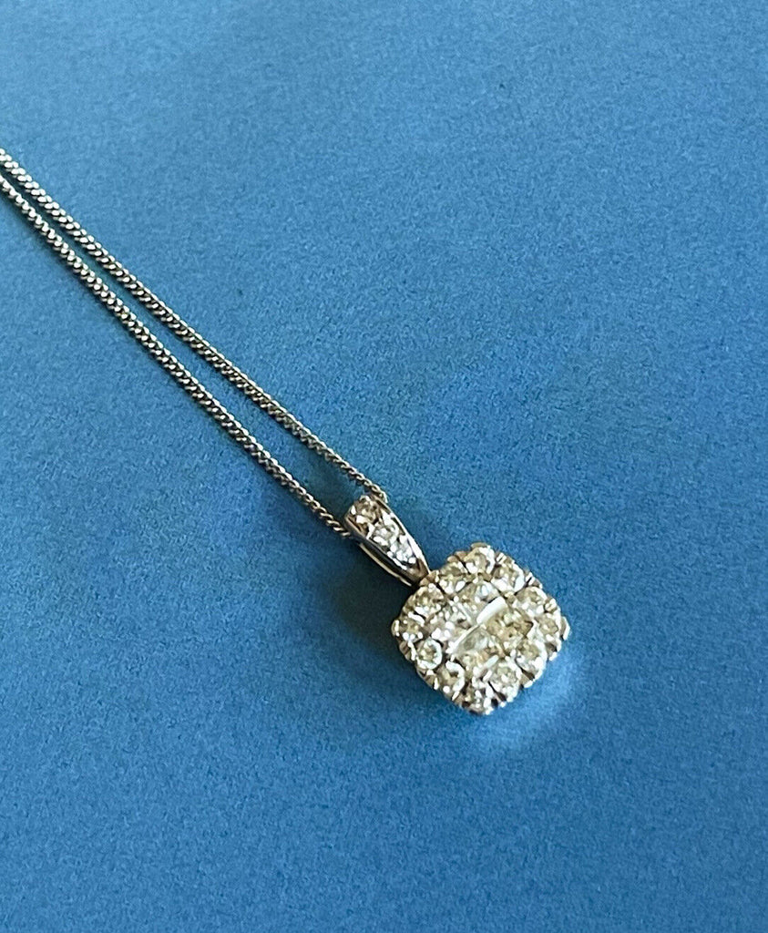 9ct/375 white gold Diamond necklace Ernest Jones | eBay