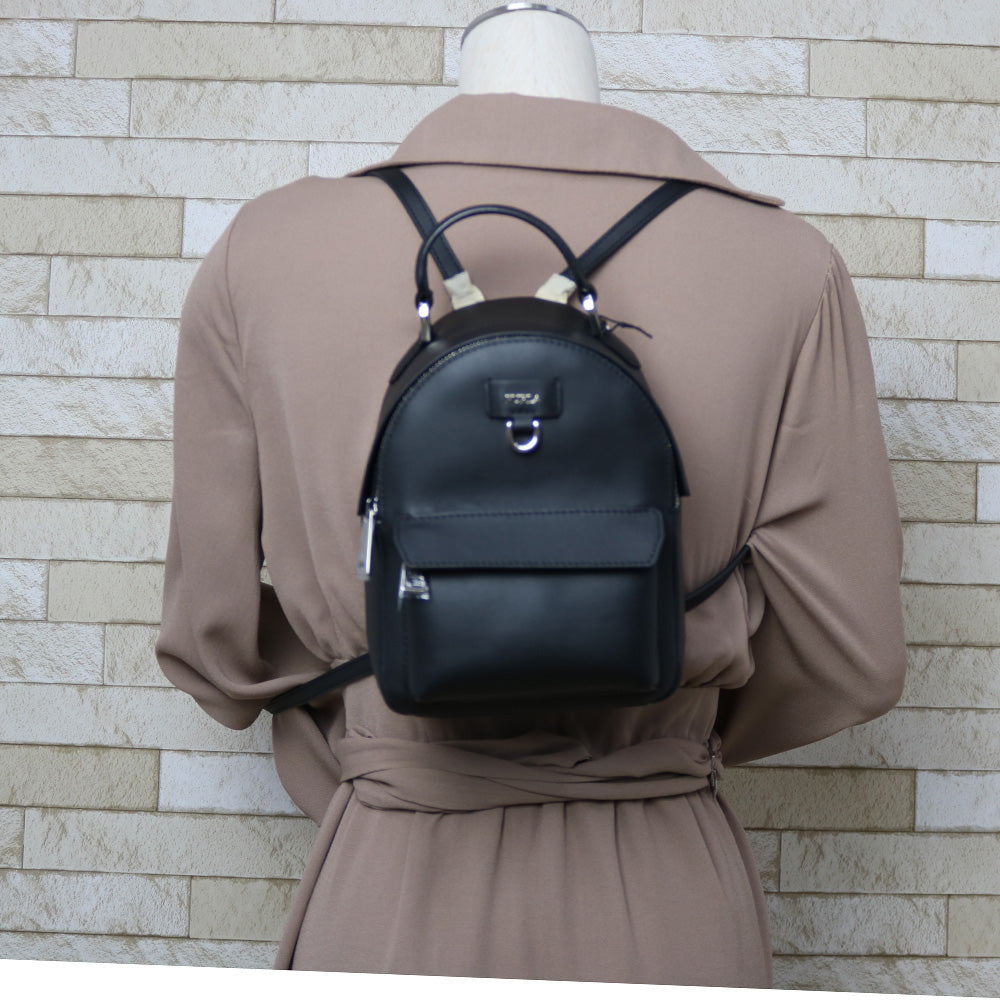 FURLA フルラ ミニ リュック FAVOLA MINI BACKPACK 黒-