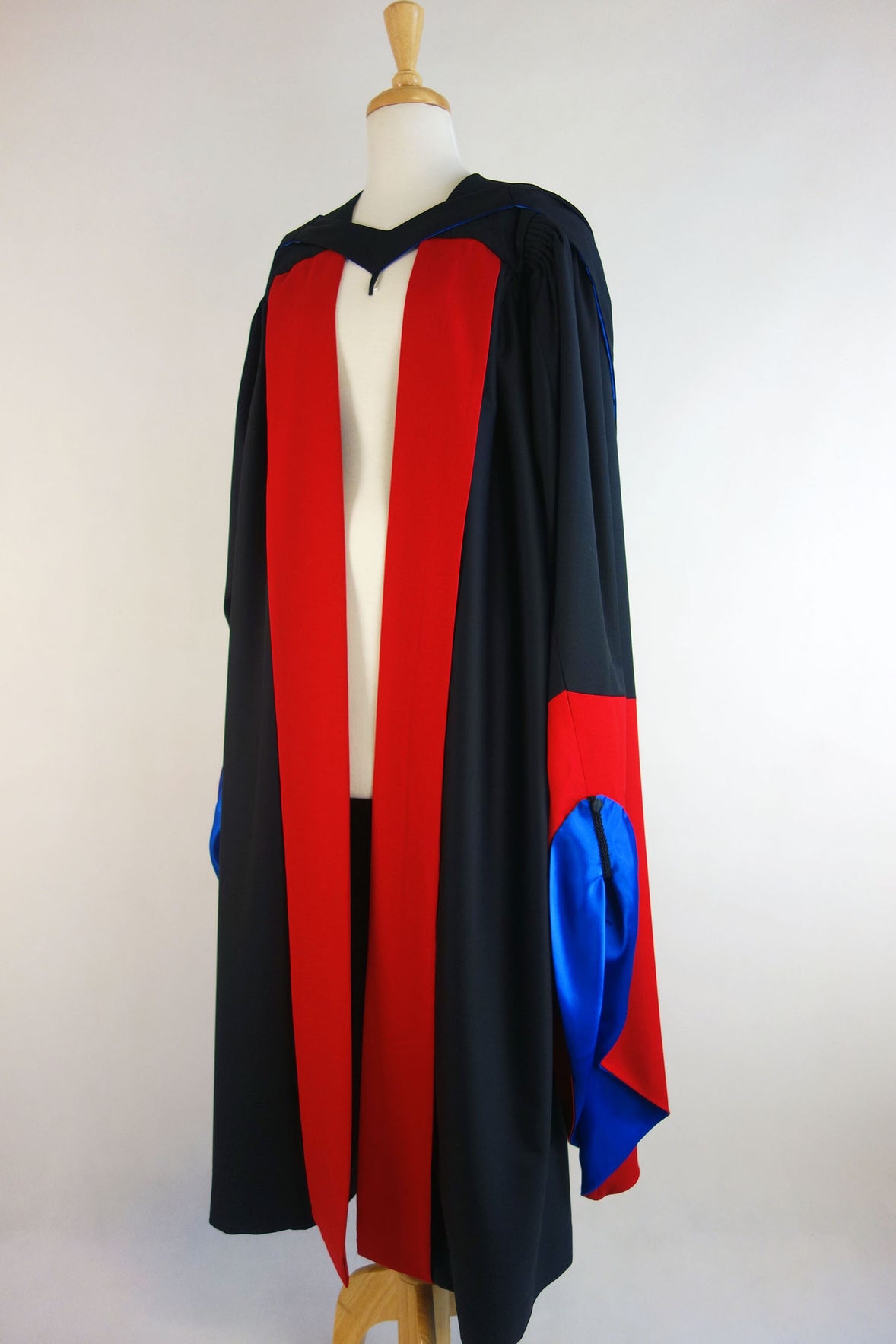 uk phd graduation gown