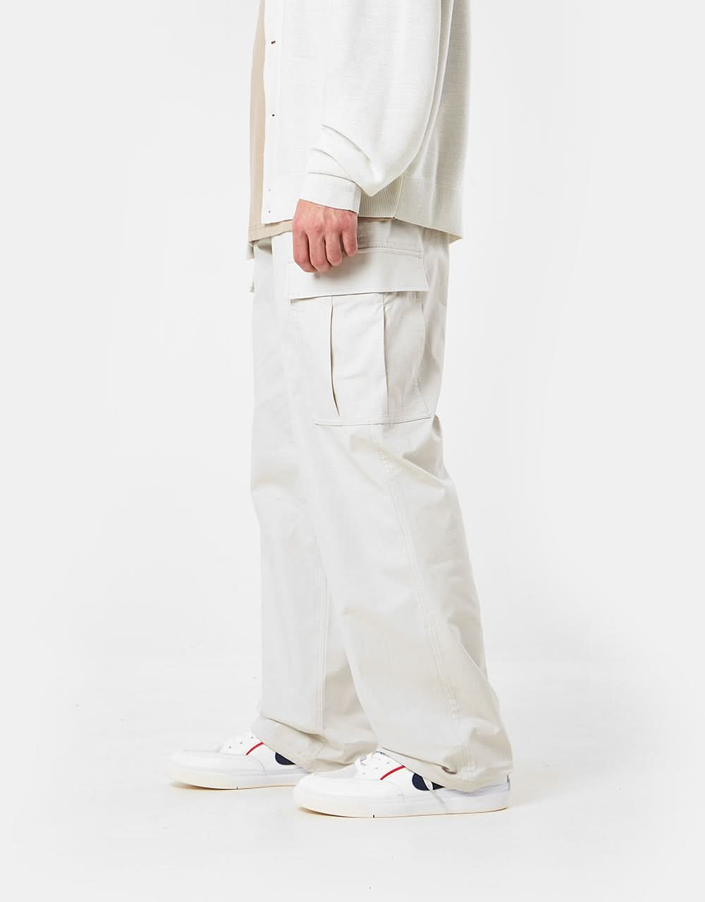 Shop Nike SB Lab Pants (black white) online | skatedeluxe