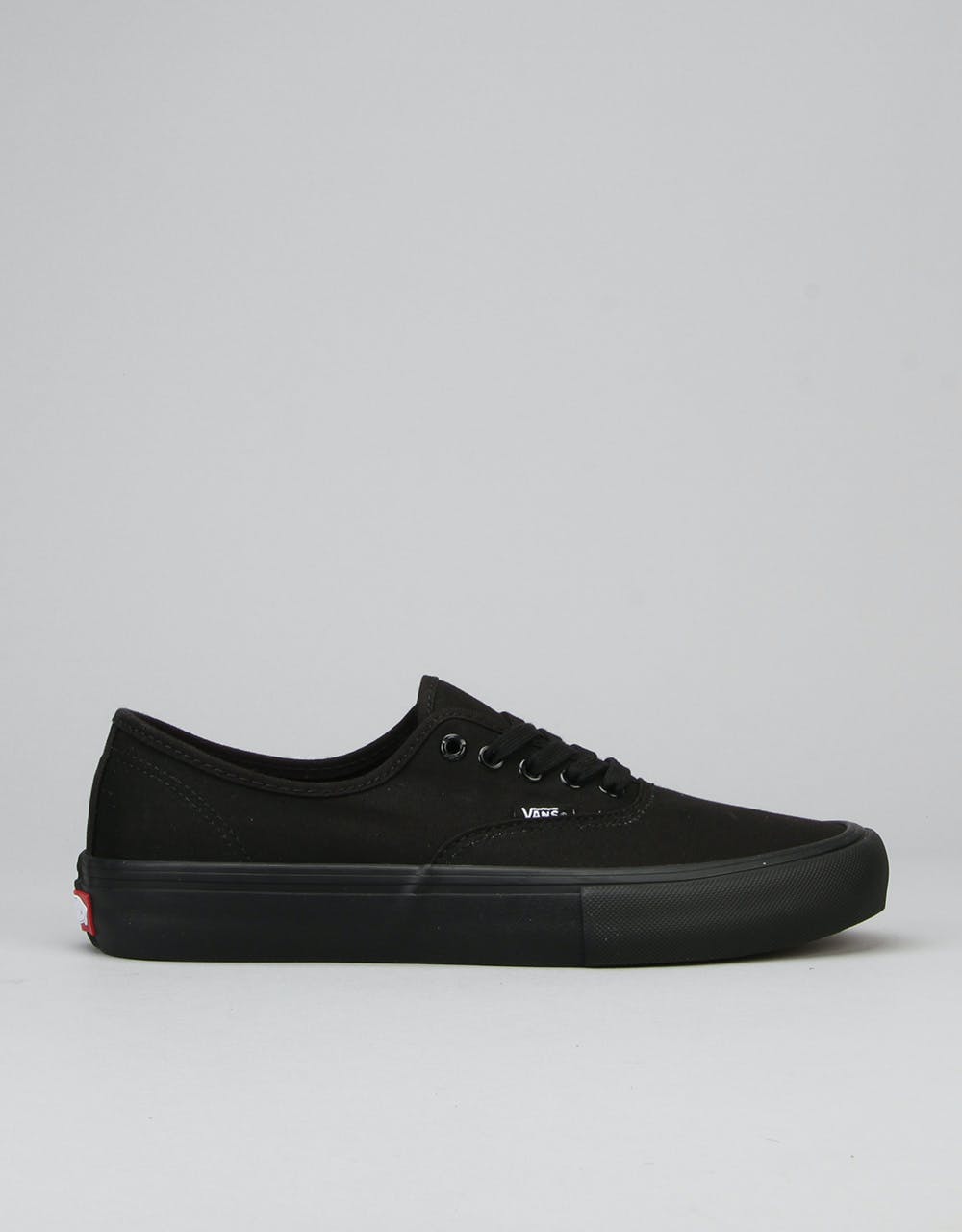 vans authentic pro black black