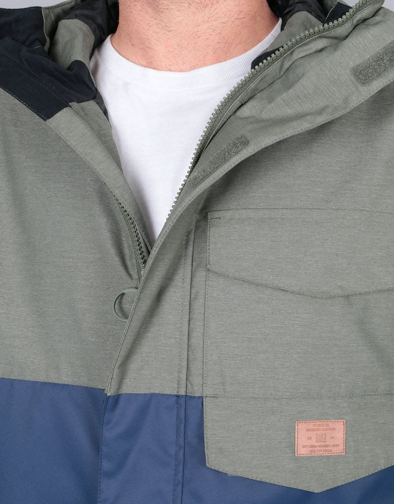 dc merchant snowboard jacket