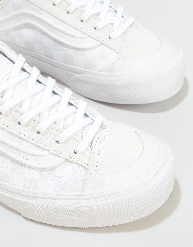 vans leila hurst decon style 36 white trainers