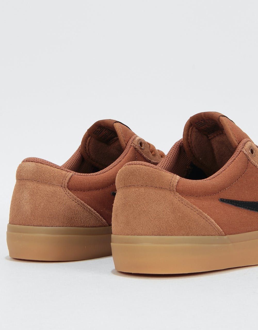 nike sb chron solarsoft tan