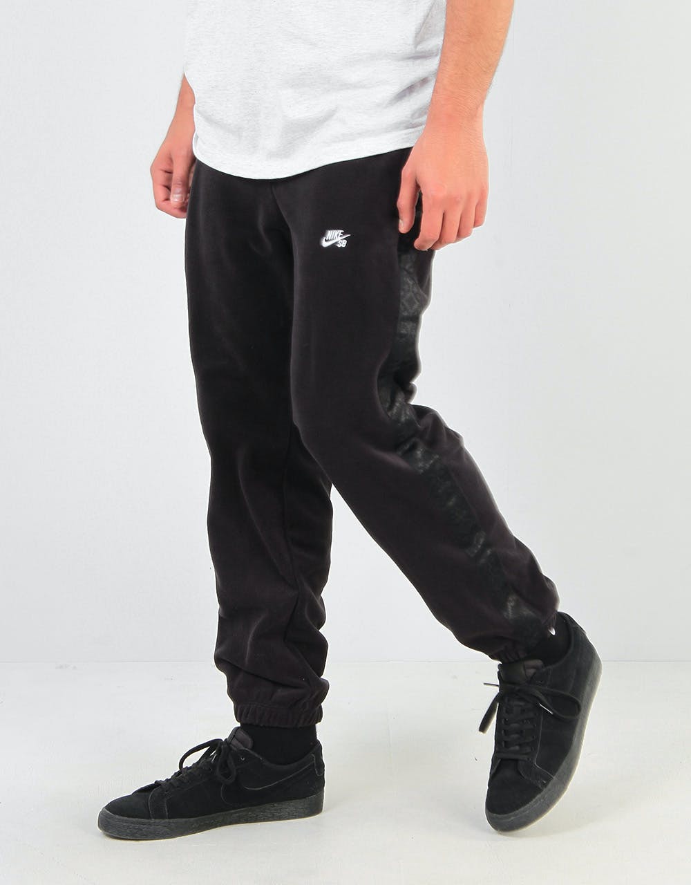 Nike SB Novelty Fleece Pant - Black 