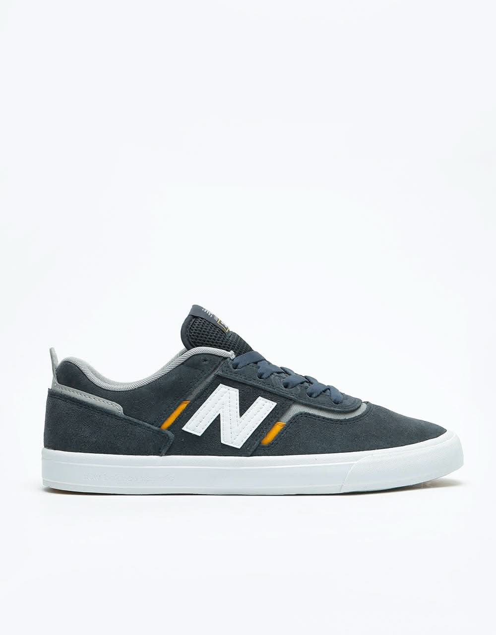 new balance skate