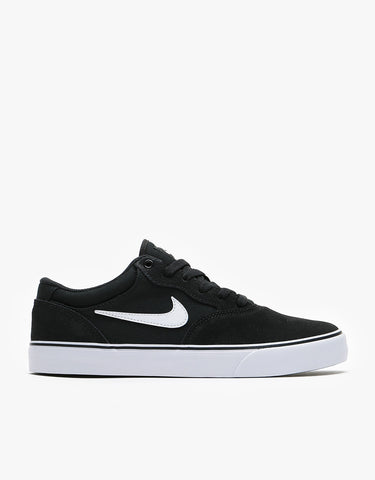 mens white nike skate shoes