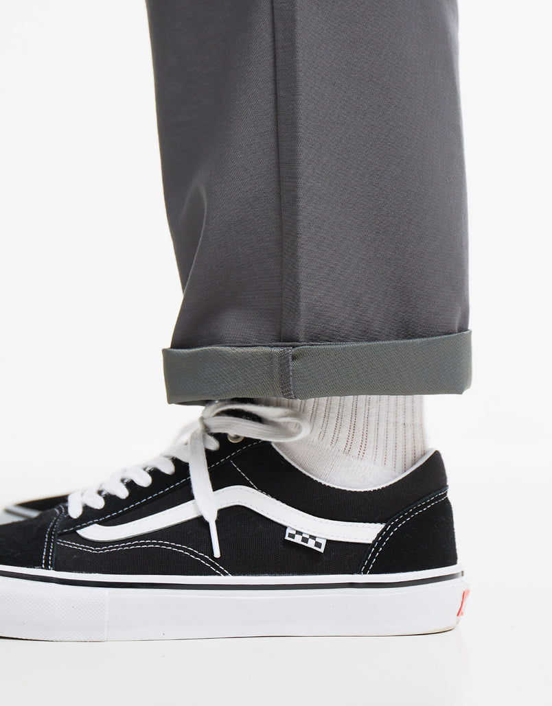 vans relaxed tapered