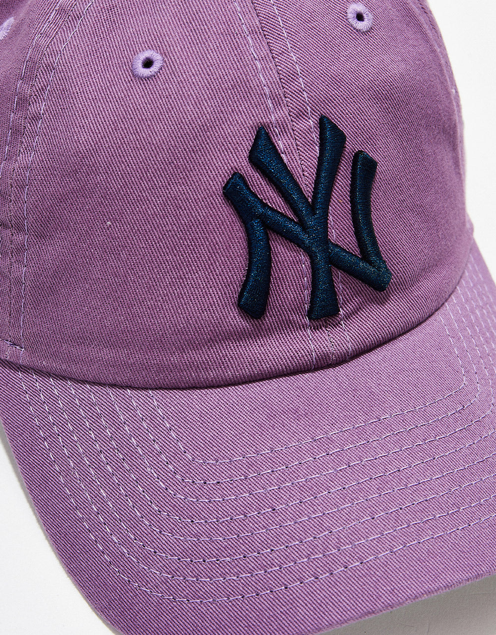 NEW ERA 9FORTY WOMEN MLB NEW YORK YANKEES COLOR ESSENTIAL PURPLE CAP  FAM